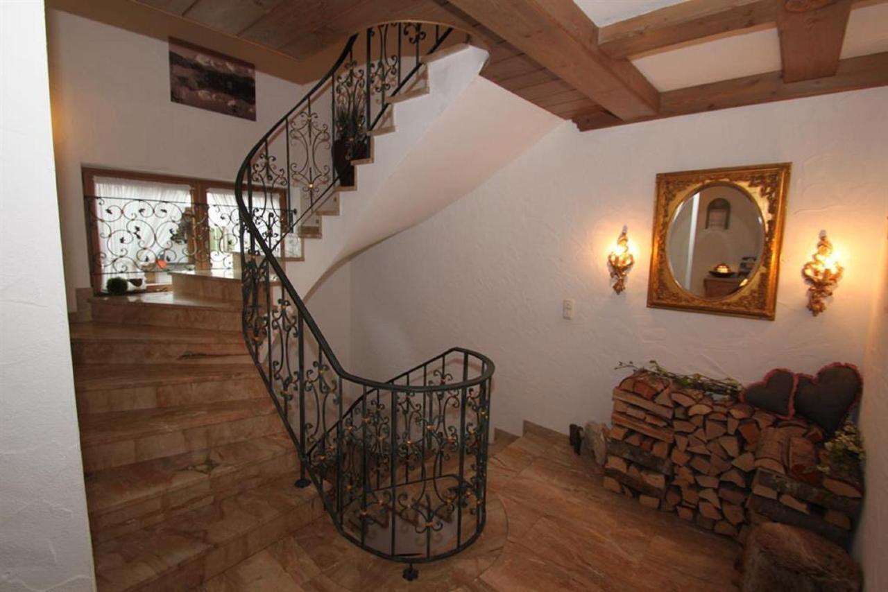 Gaestehaus Haller Krun Bagian luar foto