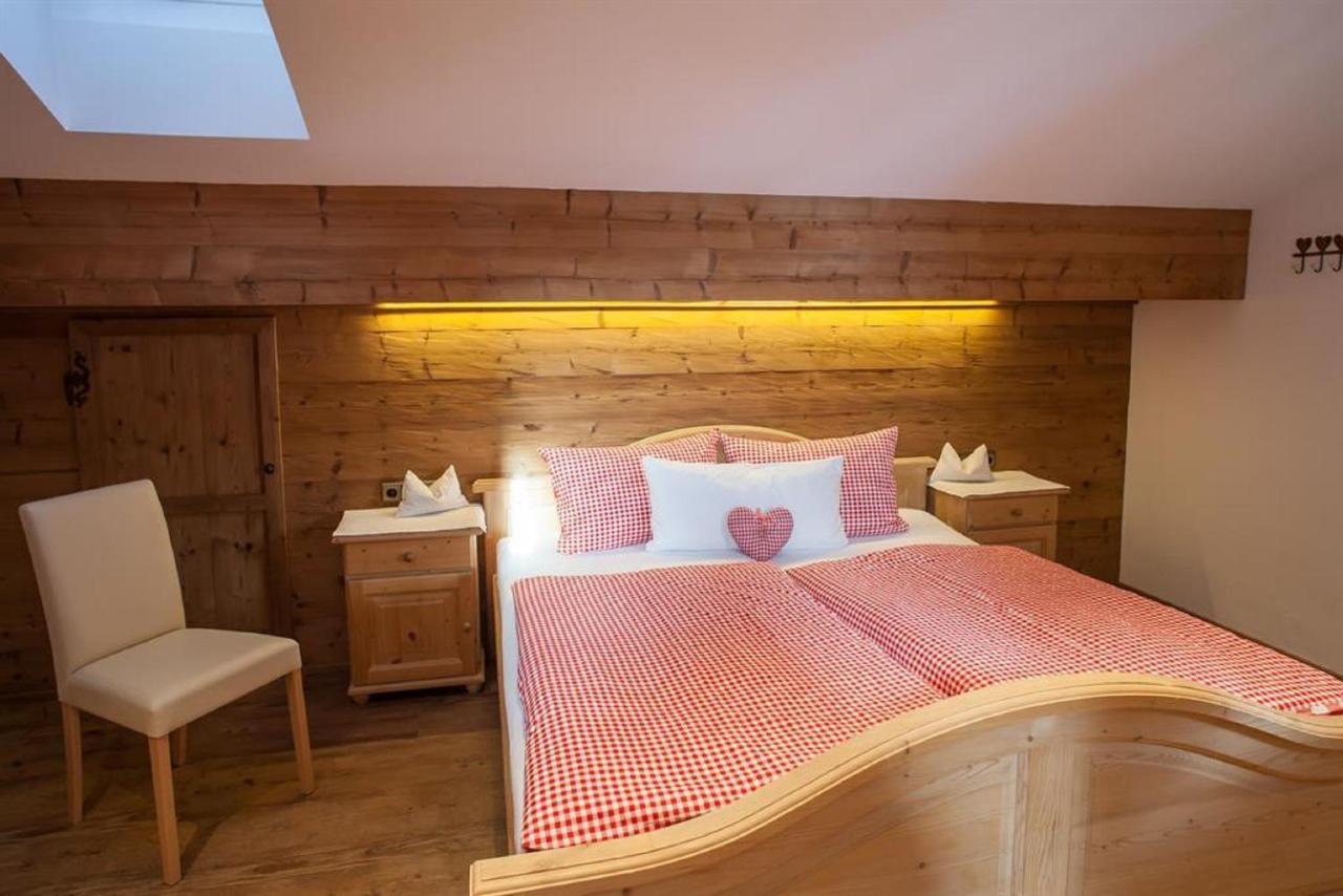 Gaestehaus Haller Krun Bagian luar foto