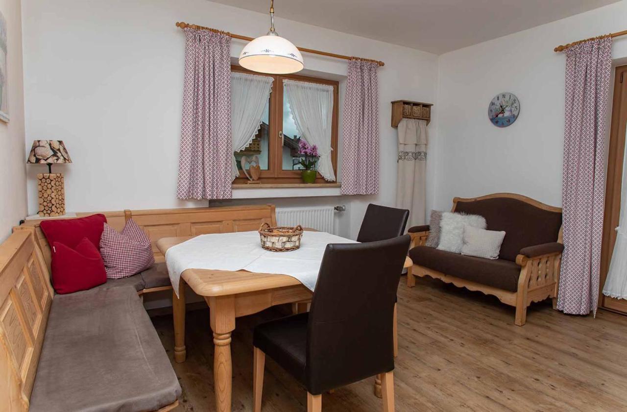 Gaestehaus Haller Krun Bagian luar foto