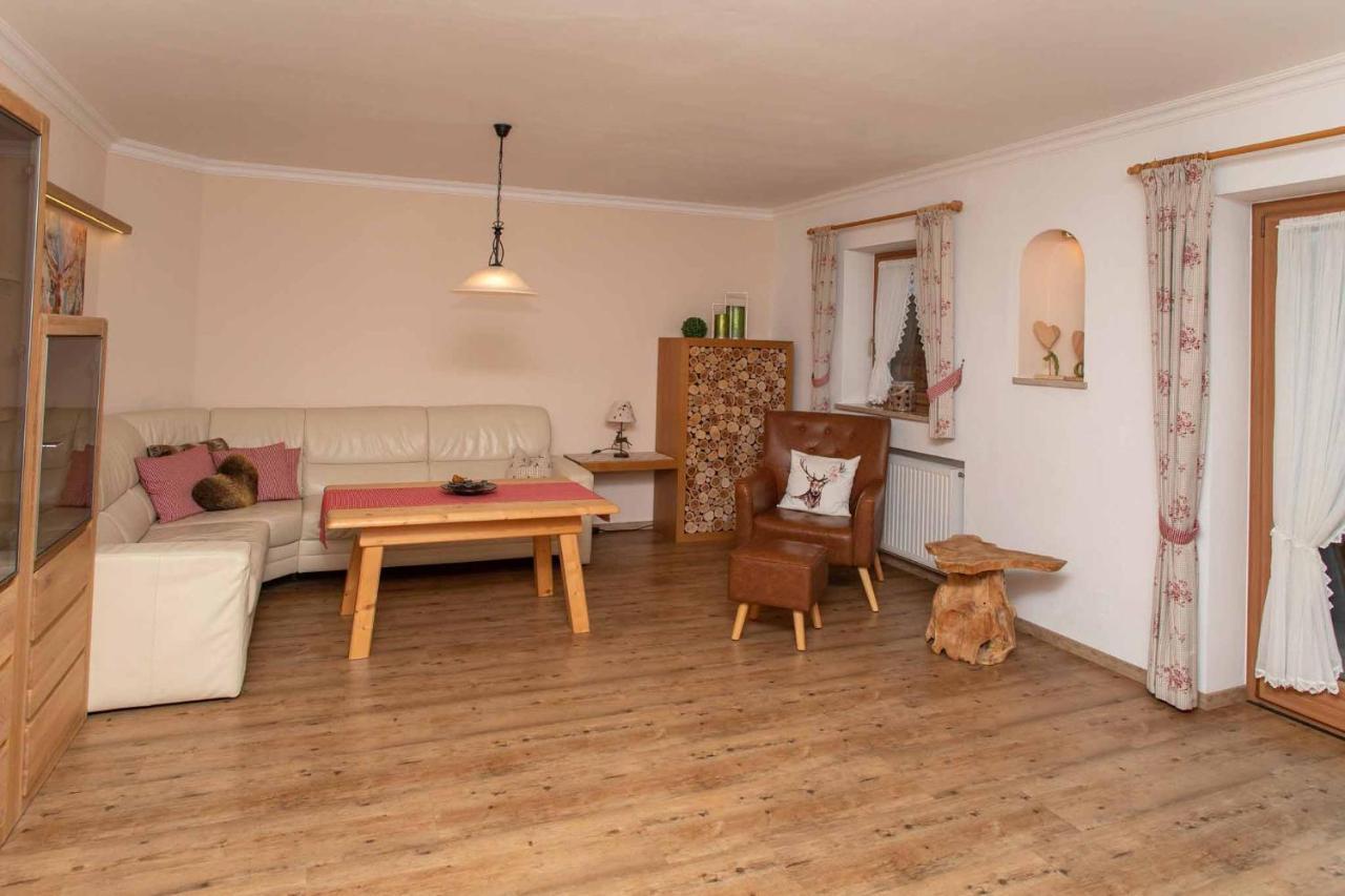 Gaestehaus Haller Krun Bagian luar foto