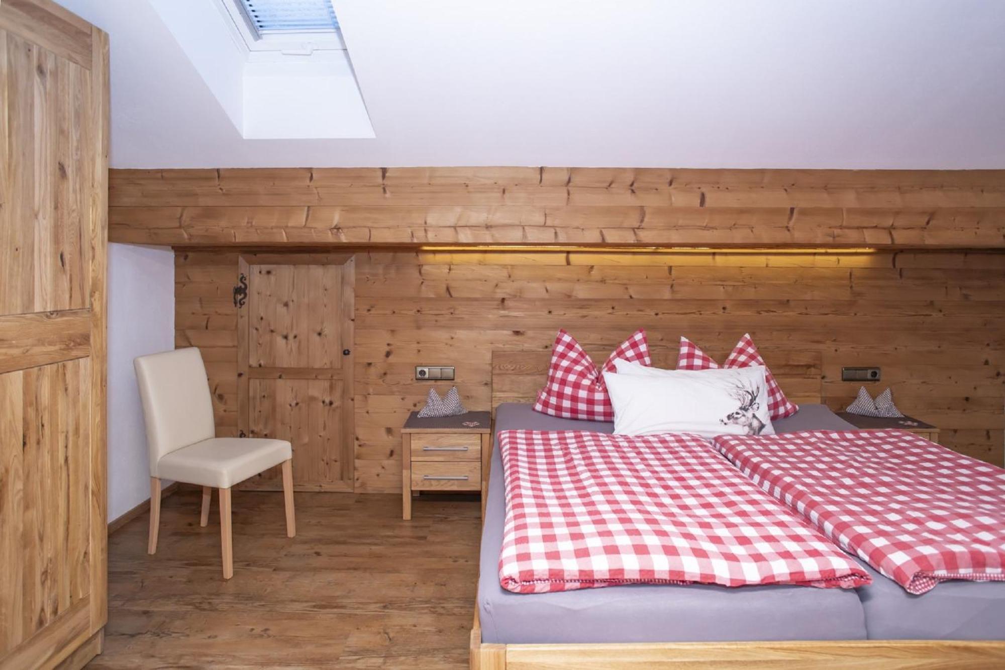 Gaestehaus Haller Krun Bagian luar foto